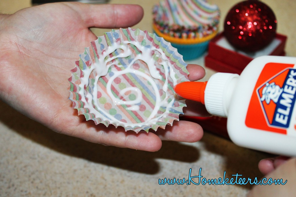 How to Make Cupcake Christmas Ornaments How to Make Cupcake Christmas Ornaments